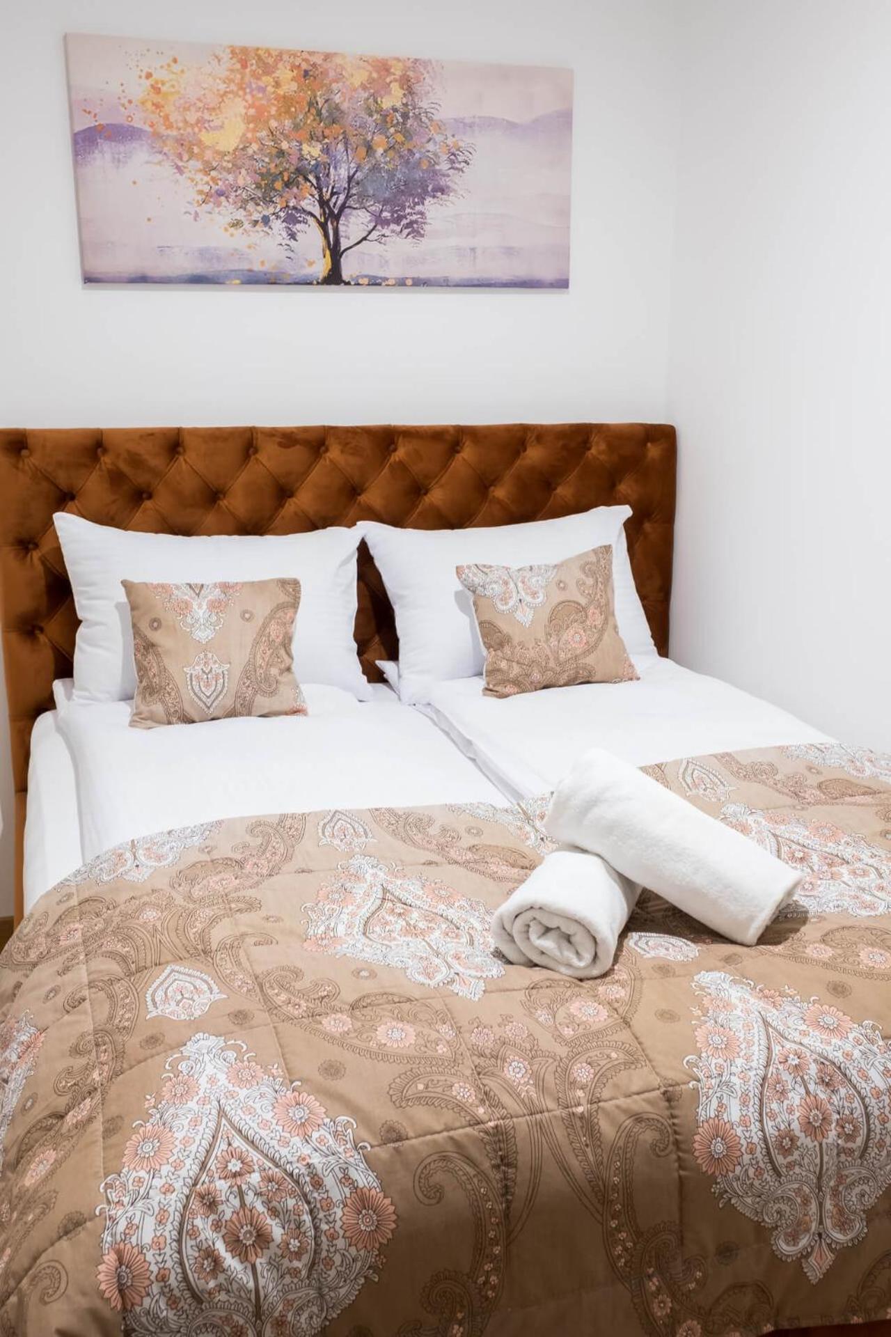 Ada Nostra Appartement Banja Luka Buitenkant foto